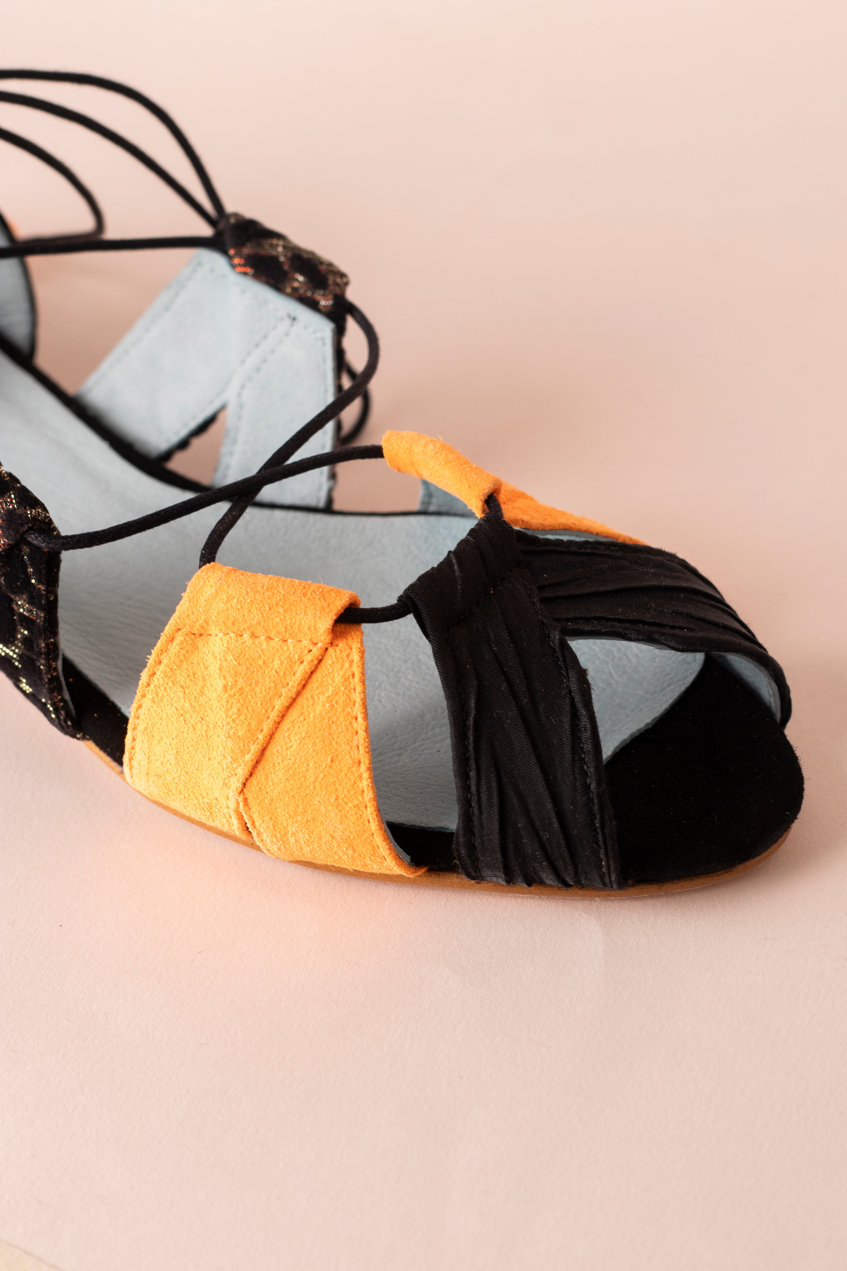 Sandalia Frida black